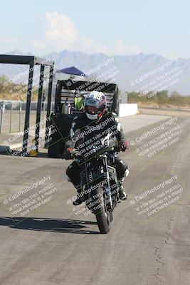 media/Oct-13-2025-Moto Forza (Mon) [[a66d839500]]/1-Around the Pits/